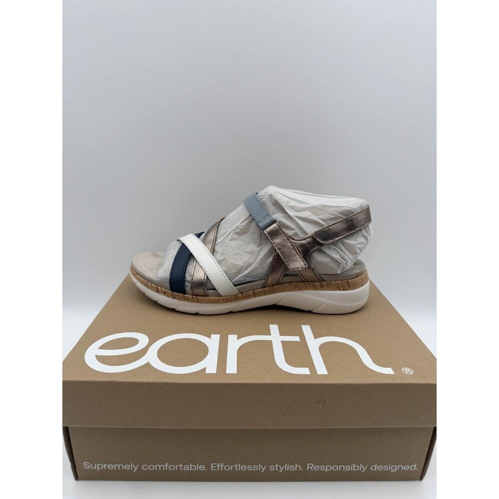 Earth Rosie Dark Blue Sport Sandals Women’s Size 9.5W